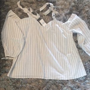 striped sweetheart cold shoulder top
